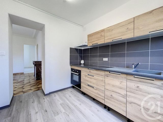 Appartement &agrave; louer - 2 pi&egrave;ces - 41,10 m2 - Troyes - 10 - CHAMPAGNE-ARDENNE