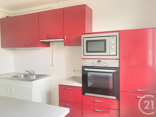 Afficher la photo en grand Appartement F4 à vendre - 4 pièces - 79 m2 - Troyes - 10 - CHAMPAGNE-ARDENNE