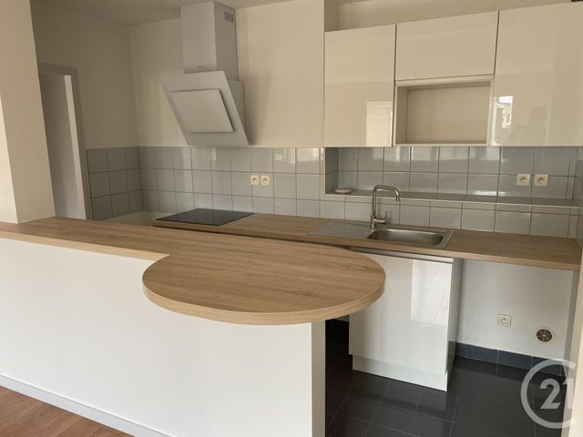 Appartement F5 à louer - 5 pièces - 90 m2 - Troyes - 10 - CHAMPAGNE-ARDENNE