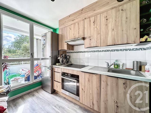 Afficher la photo en grand Appartement T3 à vendre - 3 pièces - 77,92 m2 - Troyes - 10 - CHAMPAGNE-ARDENNE