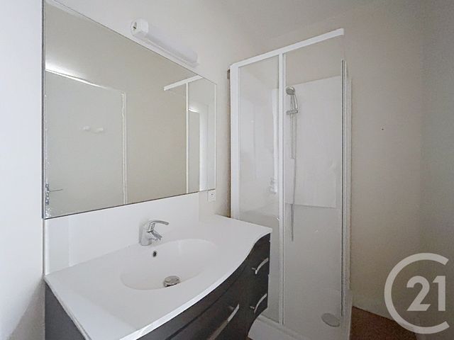 Appartement F1 &agrave; louer - 1 pi&egrave;ce - 25 m2 - Troyes - 10 - CHAMPAGNE-ARDENNE