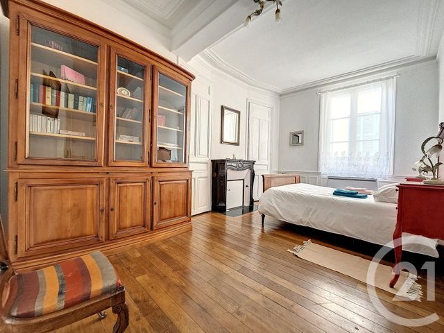 Afficher la photo en grand Appartement F3 à vendre - 3 pièces - 60 m2 - Troyes - 10 - CHAMPAGNE-ARDENNE