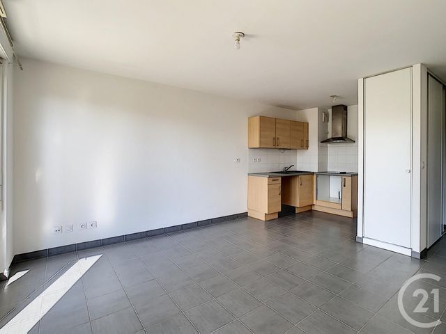 Appartement F2 à vendre - 2 pièces - 41 m2 - St Andre Les Vergers - 10 - CHAMPAGNE-ARDENNE