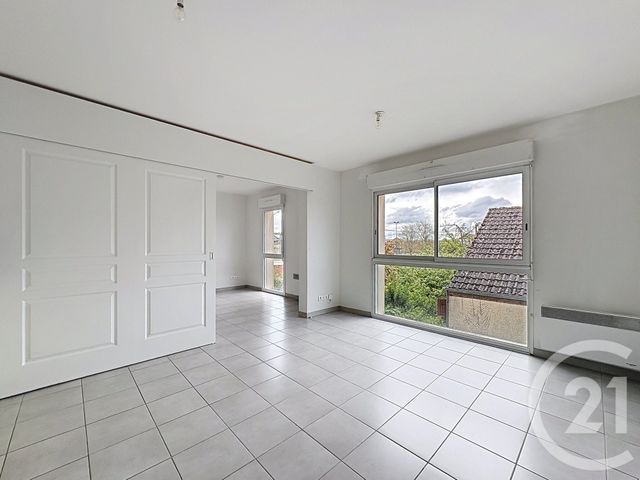 Appartement T2 à louer ST JULIEN LES VILLAS