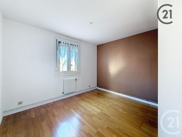 Maison à vendre - 5 pièces - 88 m2 - St Julien Les Villas - 10 - CHAMPAGNE-ARDENNE