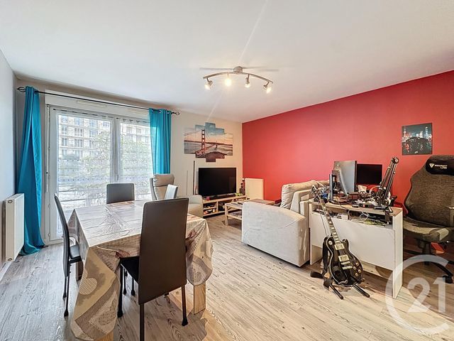 Afficher la photo en grand Appartement T2 à vendre - 2 pièces - 53 m2 - Troyes - 10 - CHAMPAGNE-ARDENNE