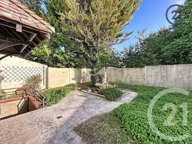 Maison à vendre - 4 pièces - 76 m2 - St Andre Les Vergers - 10 - CHAMPAGNE-ARDENNE