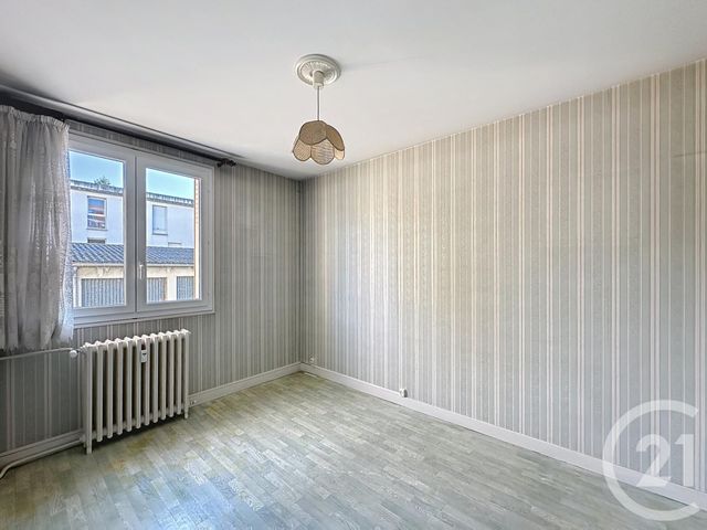 Appartement à vendre - 3 pièces - 49 m2 - Troyes - 10 - CHAMPAGNE-ARDENNE