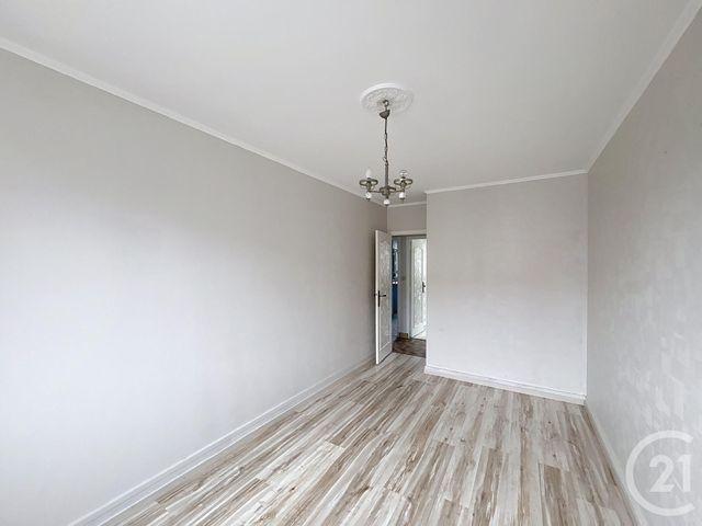 Appartement F3 &agrave; louer - 3 pi&egrave;ces - 65,52 m2 - 10 - CHAMPAGNE-ARDENNE