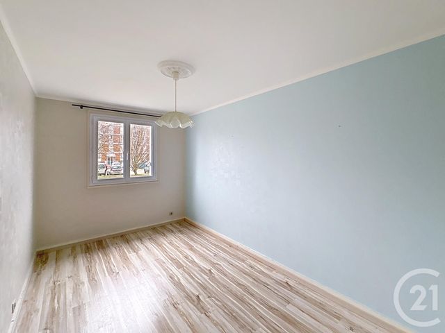 Appartement F3 &agrave; louer - 3 pi&egrave;ces - 65,52 m2 - 10 - CHAMPAGNE-ARDENNE