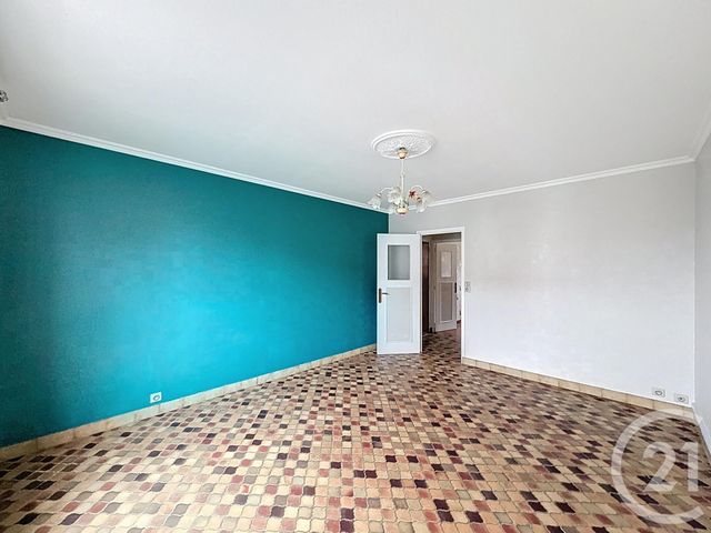 Appartement F3 &agrave; louer - 3 pi&egrave;ces - 65,52 m2 - 10 - CHAMPAGNE-ARDENNE