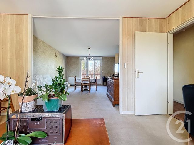 Appartement à vendre - 3 pièces - 70,09 m2 - Troyes - 10 - CHAMPAGNE-ARDENNE