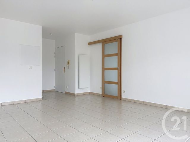 Appartement T3 &agrave; louer - 3 pi&egrave;ces - 63 m2 - St Andre Les Vergers - 10 - CHAMPAGNE-ARDENNE