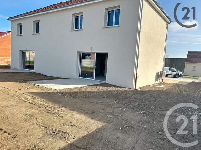 Afficher la photo en grand Appartement F4 à louer - 4 pièces - 84,05 m2 - St Lye - 10 - CHAMPAGNE-ARDENNE