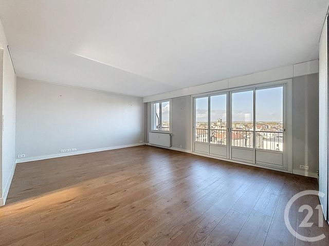 Afficher la photo en grand Appartement F4 à louer - 4 pièces - 105,07 m2 - Troyes - 10 - CHAMPAGNE-ARDENNE