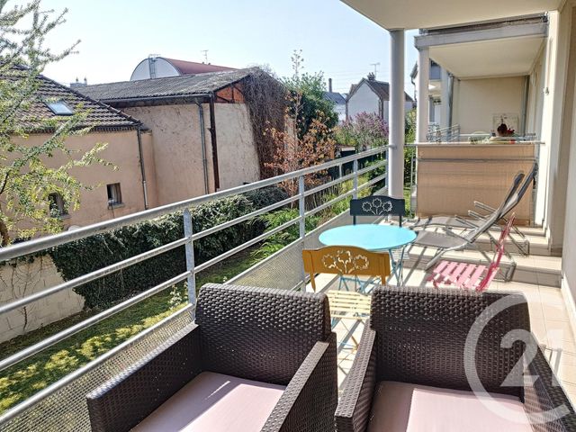 Afficher la photo en grand Appartement F2 à louer - 2 pièces - 46 m2 - Troyes - 10 - CHAMPAGNE-ARDENNE