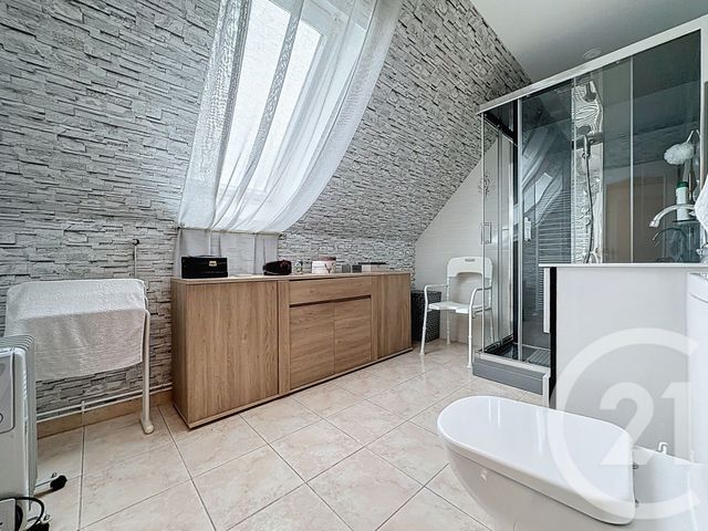 Maison à vendre - 4 pièces - 104,30 m2 - La Chapelle St Luc - 10 - CHAMPAGNE-ARDENNE