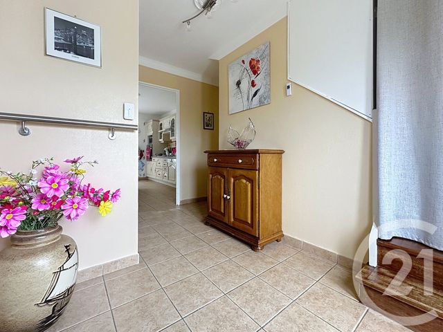 Maison à vendre - 4 pièces - 104,30 m2 - La Chapelle St Luc - 10 - CHAMPAGNE-ARDENNE