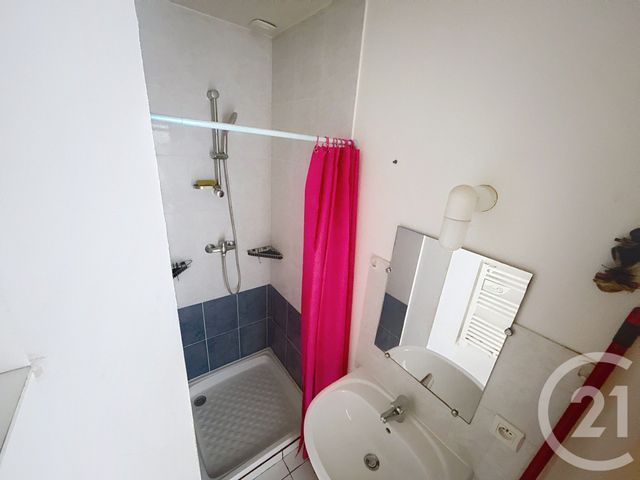 Appartement F2 &agrave; louer - 2 pi&egrave;ces - 29 m2 - Ste Savine - 10 - CHAMPAGNE-ARDENNE
