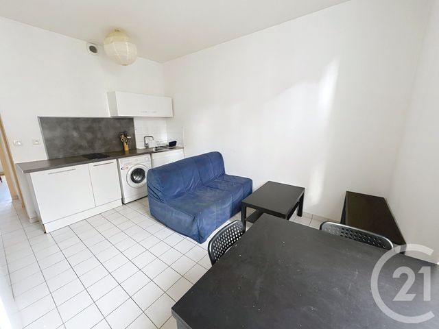 Appartement F2 &agrave; louer - 2 pi&egrave;ces - 29 m2 - Ste Savine - 10 - CHAMPAGNE-ARDENNE