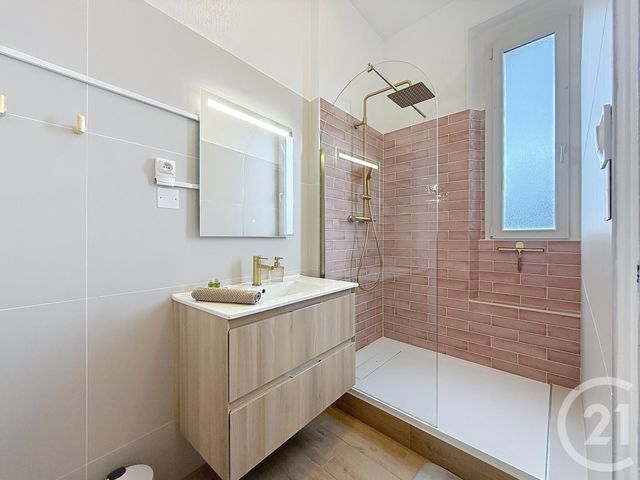 Appartement F1 à vendre - 2 pièces - 24,77 m2 - Troyes - 10 - CHAMPAGNE-ARDENNE