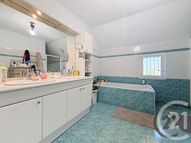 Maison &agrave; vendre - 6 pi&egrave;ces - 156 m2 - St Julien Les Villas - 10 - CHAMPAGNE-ARDENNE