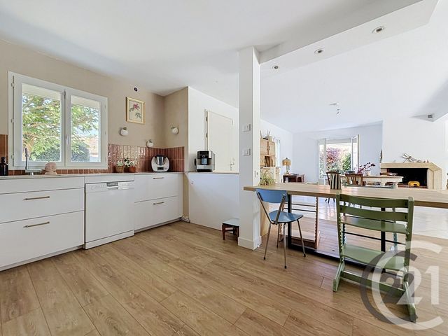 Maison &agrave; vendre - 6 pi&egrave;ces - 156 m2 - St Julien Les Villas - 10 - CHAMPAGNE-ARDENNE