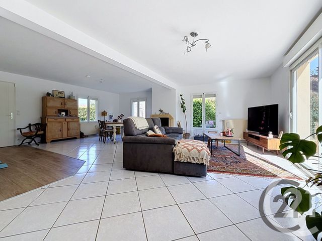 Maison &agrave; vendre - 6 pi&egrave;ces - 156 m2 - St Julien Les Villas - 10 - CHAMPAGNE-ARDENNE