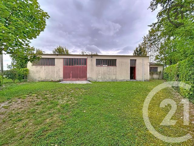 Maison à louer ST PARRES AUX TERTRES