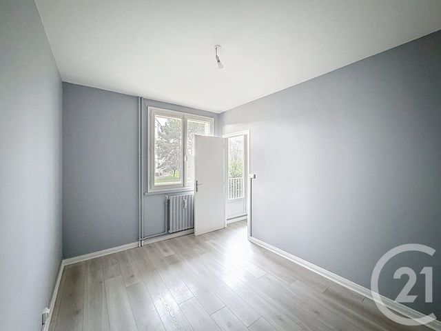 Appartement F2 &agrave; louer - 2 pi&egrave;ces - 42 m2 - St Andre Les Vergers - 10 - CHAMPAGNE-ARDENNE