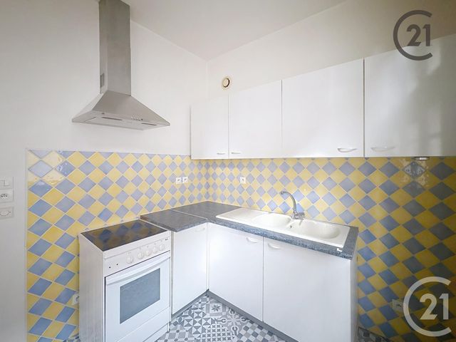 Appartement T2 à louer - 2 pièces - 33,40 m2 - Troyes - 10 - CHAMPAGNE-ARDENNE