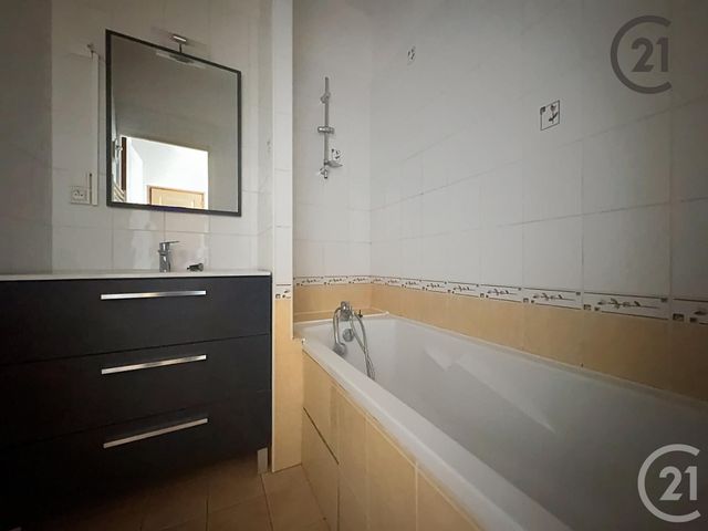 Appartement T2 à louer - 2 pièces - 33,40 m2 - Troyes - 10 - CHAMPAGNE-ARDENNE