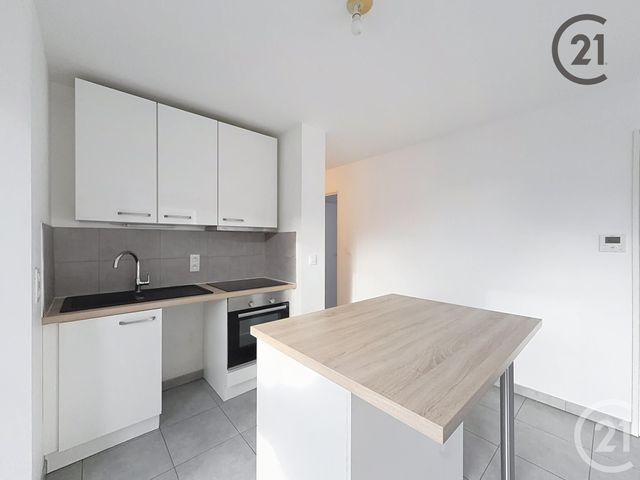 Appartement F3 &agrave; louer - 3 pi&egrave;ces - 56,50 m2 - Troyes - 10 - CHAMPAGNE-ARDENNE