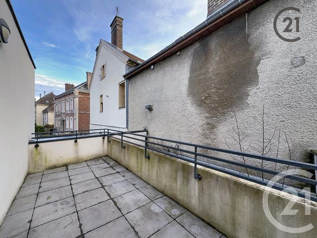 Appartement F3 &agrave; louer - 3 pi&egrave;ces - 56,50 m2 - Troyes - 10 - CHAMPAGNE-ARDENNE