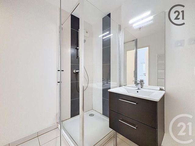 Appartement F3 &agrave; louer - 3 pi&egrave;ces - 56,50 m2 - Troyes - 10 - CHAMPAGNE-ARDENNE