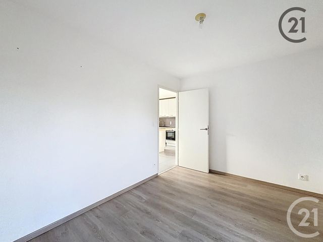 Appartement F3 &agrave; louer - 3 pi&egrave;ces - 56,50 m2 - Troyes - 10 - CHAMPAGNE-ARDENNE