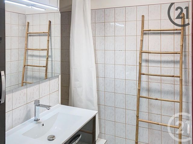 Appartement T3 à louer - 3 pièces - 54 m2 - Troyes - 10 - CHAMPAGNE-ARDENNE