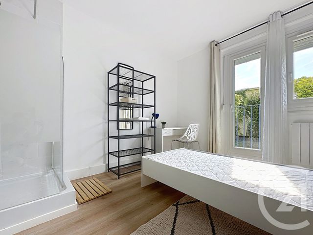 Appartement F4 à vendre - 5 pièces - 75,04 m2 - St Andre Les Vergers - 10 - CHAMPAGNE-ARDENNE