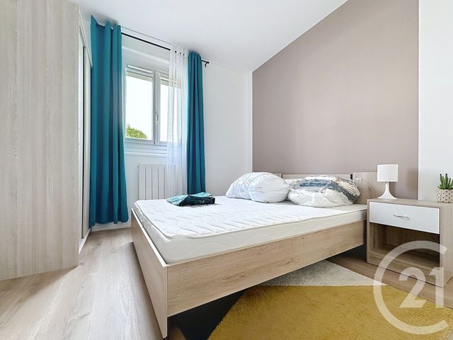 Appartement F4 à vendre - 5 pièces - 75,04 m2 - St Andre Les Vergers - 10 - CHAMPAGNE-ARDENNE