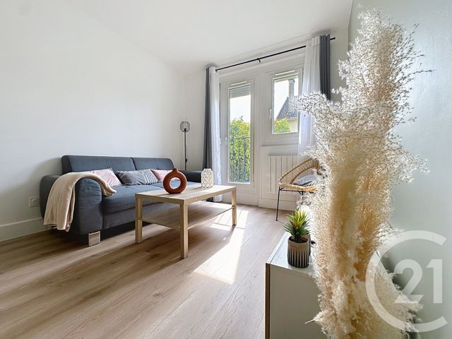 Appartement F4 à vendre - 5 pièces - 75,04 m2 - St Andre Les Vergers - 10 - CHAMPAGNE-ARDENNE