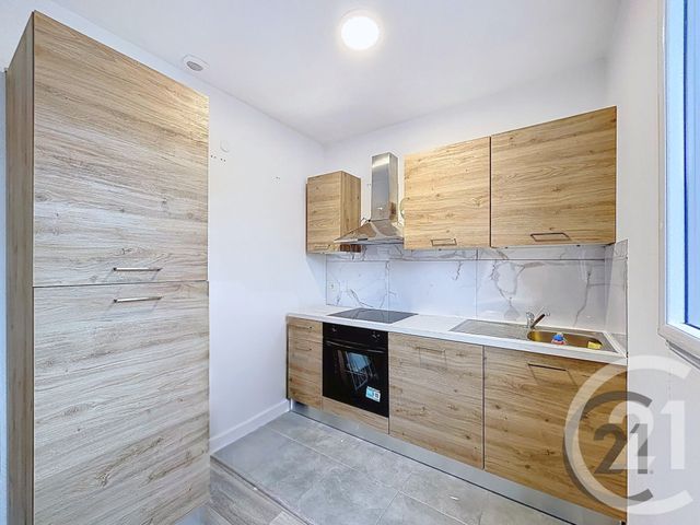 Appartement F3 à vendre - 3 pièces - 56 m2 - Ste Savine - 10 - CHAMPAGNE-ARDENNE