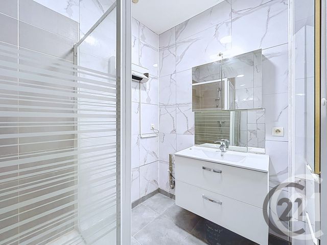 Appartement F3 à vendre - 3 pièces - 56 m2 - Ste Savine - 10 - CHAMPAGNE-ARDENNE