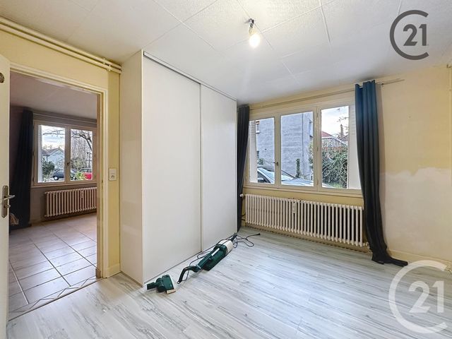 Appartement F2 à vendre - 2 pièces - 33 m2 - Troyes - 10 - CHAMPAGNE-ARDENNE