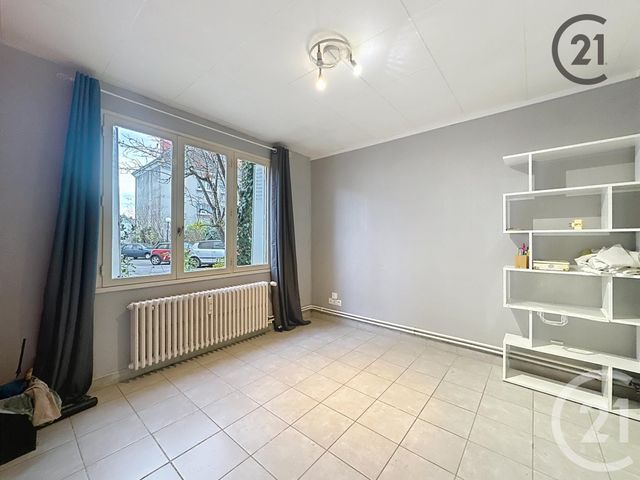 Appartement F2 à vendre - 2 pièces - 33 m2 - Troyes - 10 - CHAMPAGNE-ARDENNE