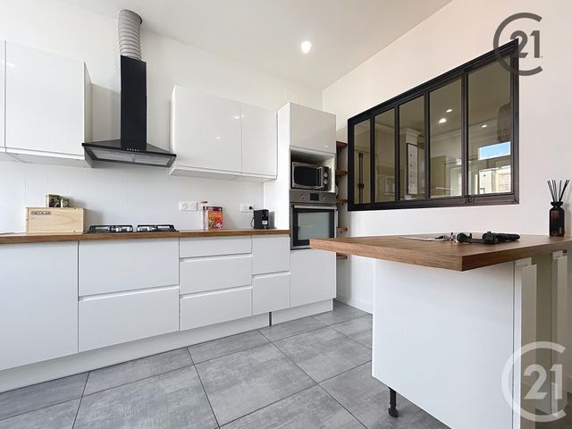 Appartement à louer - 5 pièces - 120 m2 - Troyes - 10 - CHAMPAGNE-ARDENNE