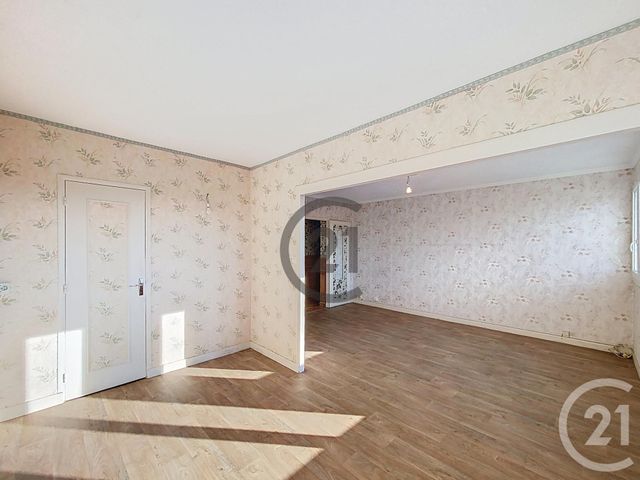 Appartement T2 &agrave; vendre - 2 pi&egrave;ces - 64,37 m2 - Ste Savine - 10 - CHAMPAGNE-ARDENNE