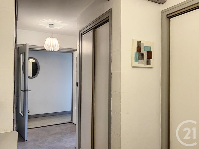 Appartement T4 à louer - 4 pièces - 78,35 m2 - Troyes - 10 - CHAMPAGNE-ARDENNE