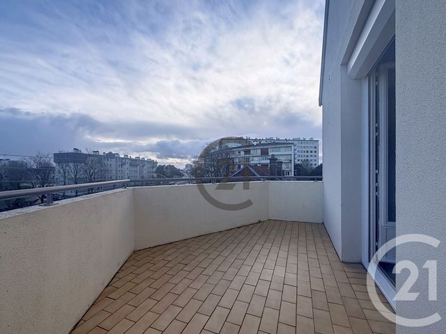 Appartement T3 &agrave; louer - 3 pi&egrave;ces - 78,35 m2 - Troyes - 10 - CHAMPAGNE-ARDENNE