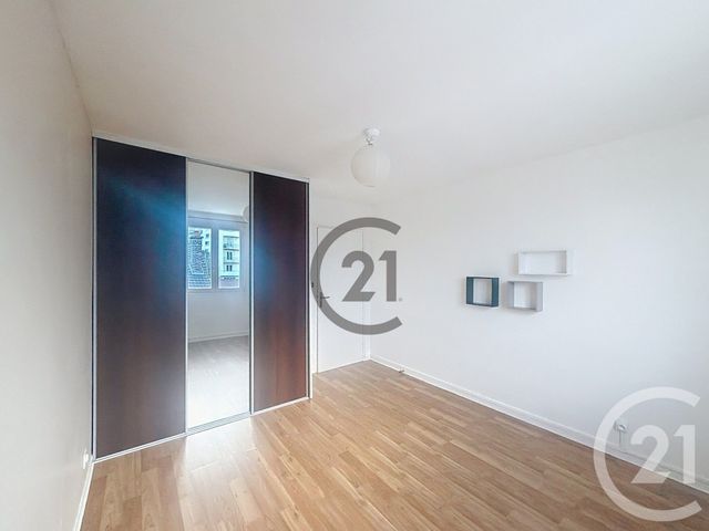 Appartement T3 &agrave; louer - 3 pi&egrave;ces - 78,35 m2 - Troyes - 10 - CHAMPAGNE-ARDENNE