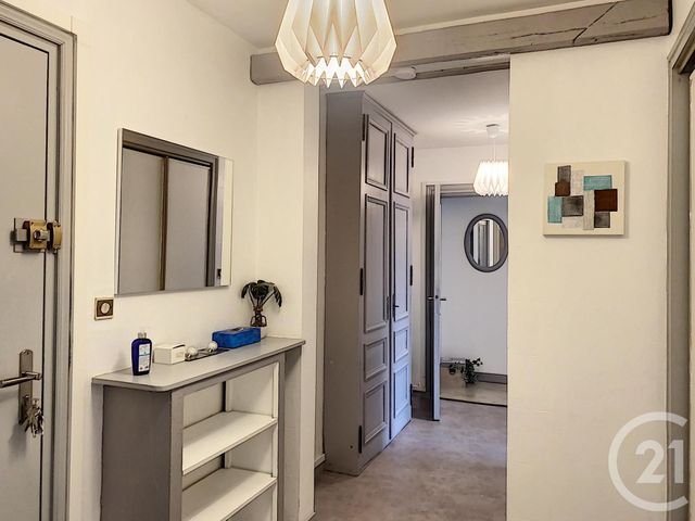 Appartement T4 à louer - 4 pièces - 78,35 m2 - Troyes - 10 - CHAMPAGNE-ARDENNE